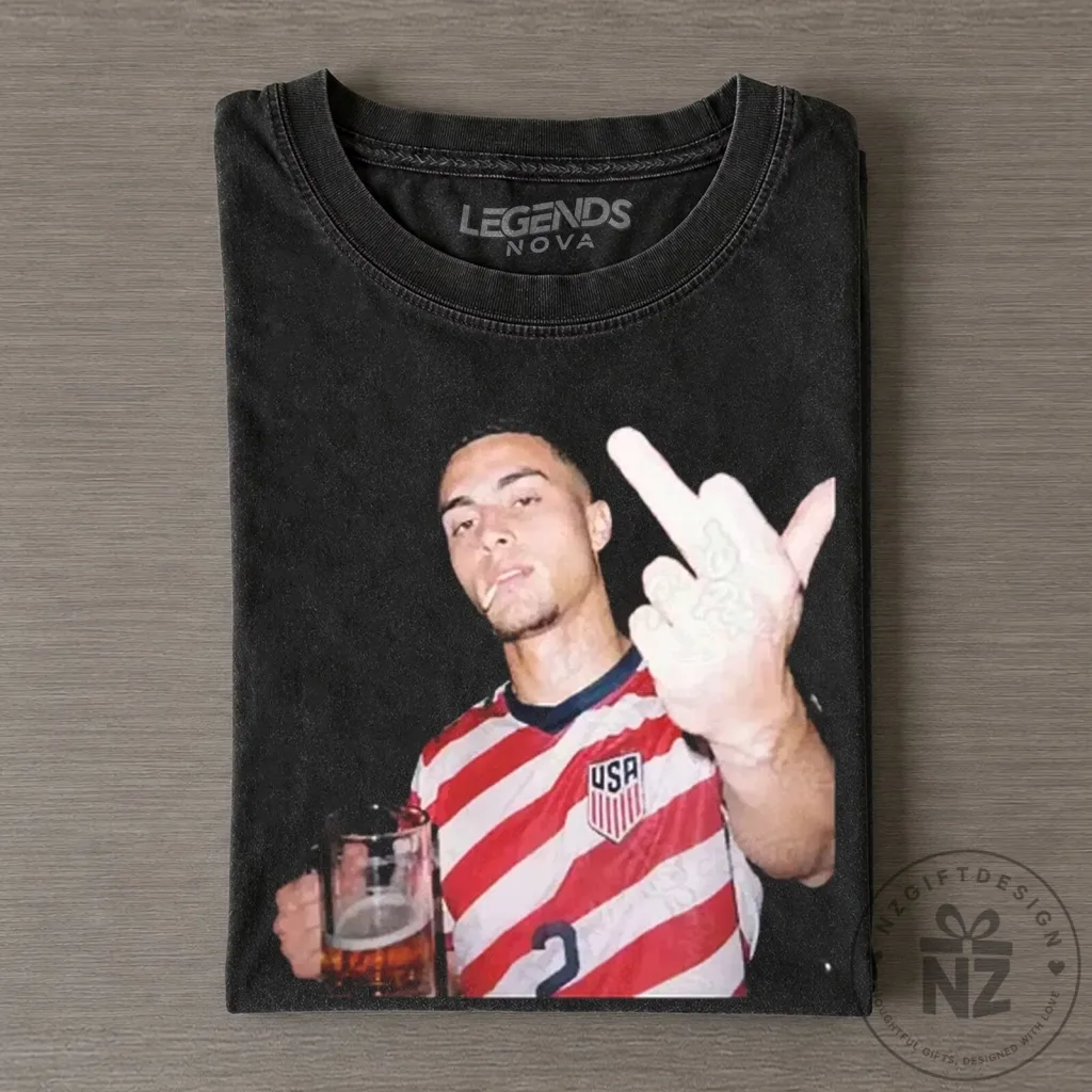 Sergiño Dest USA Soccer Fan T-Shirt Sergiño Dest USA Soccer Fan T-Shirt
